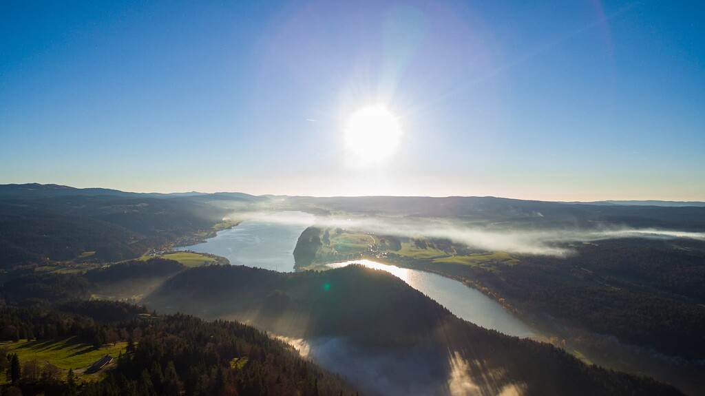 Photo en vue aérienne de la Vallée de Joux